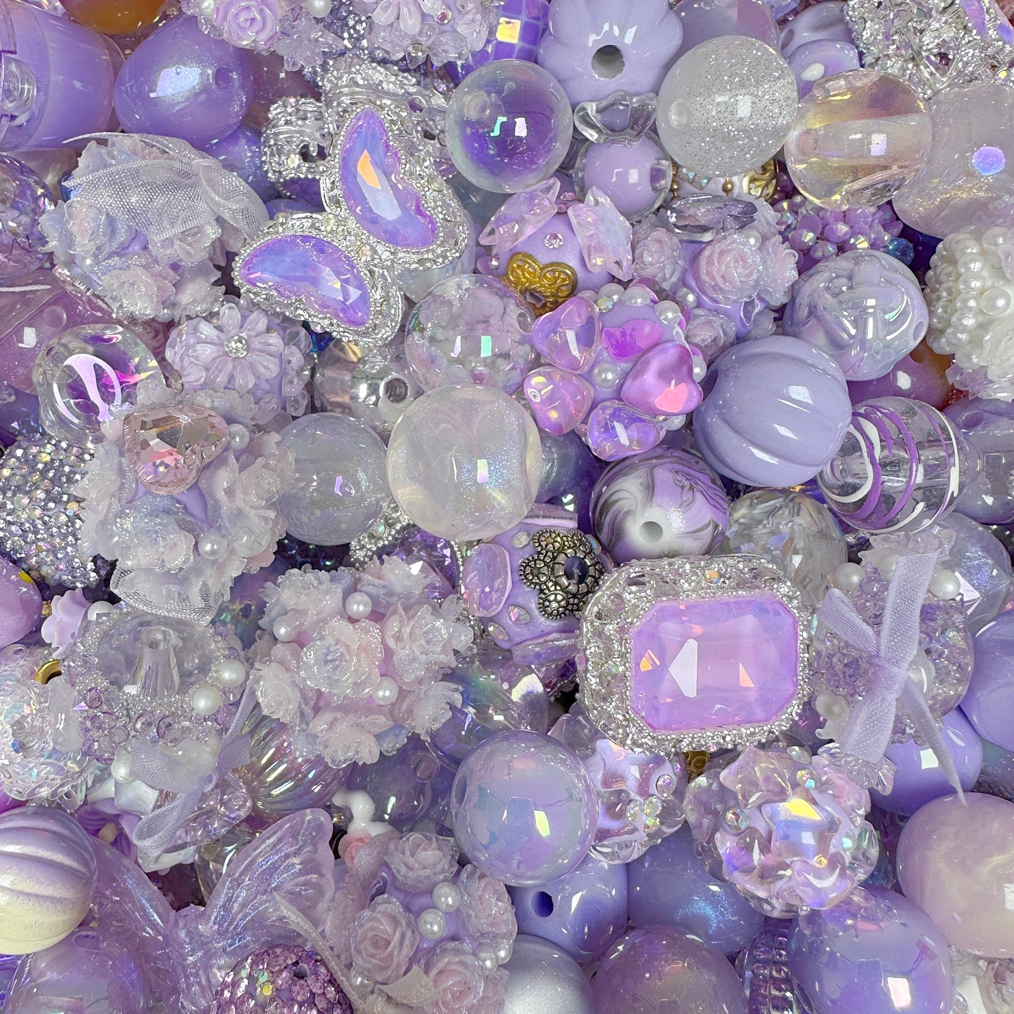 Light Purple Trail Mixed 16mm Acrylic/Resin/Glaze/Heavy-Crafted Mix Beads For Key/Bag Charm Car Hanger for DIY Craft Projects