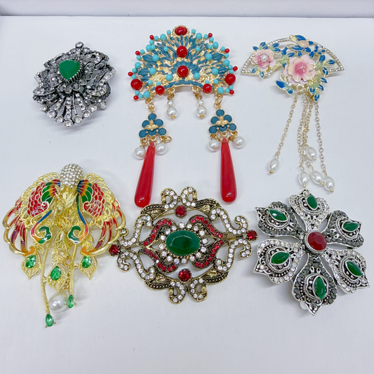 Brooch Lucky Game