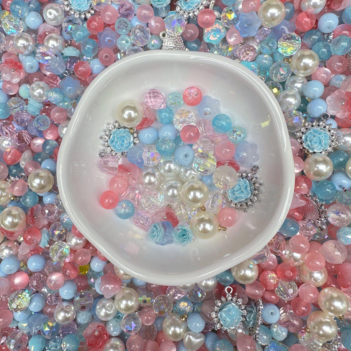 MIxed 8mm Crystal/Glaze/Alloy/Resin Mix Beads For Bracelet Necklace Key/Bag Charm Craft Projects